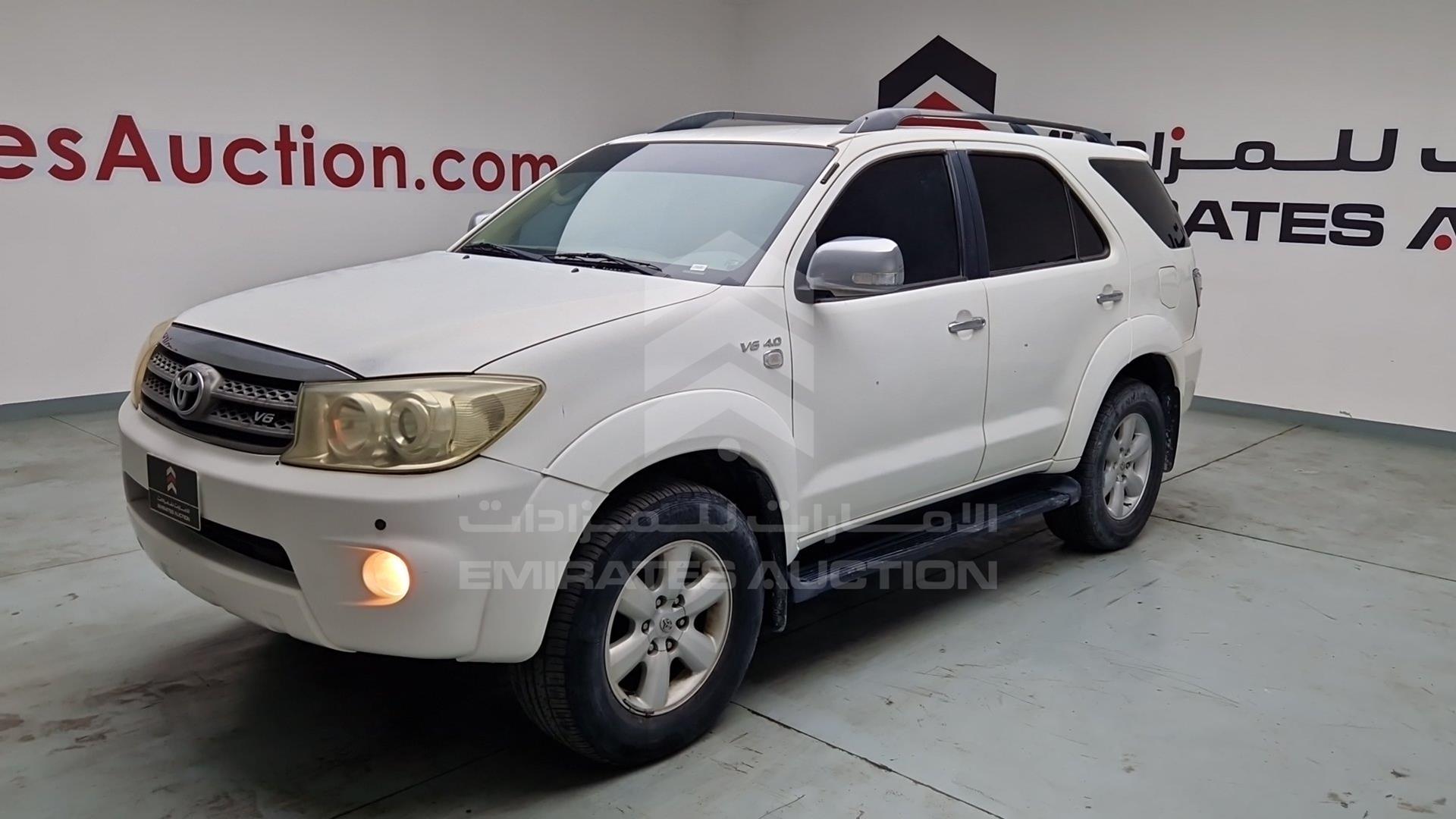 2009 TOYOTA FORTUNER VIN: MHFYU59G497009619