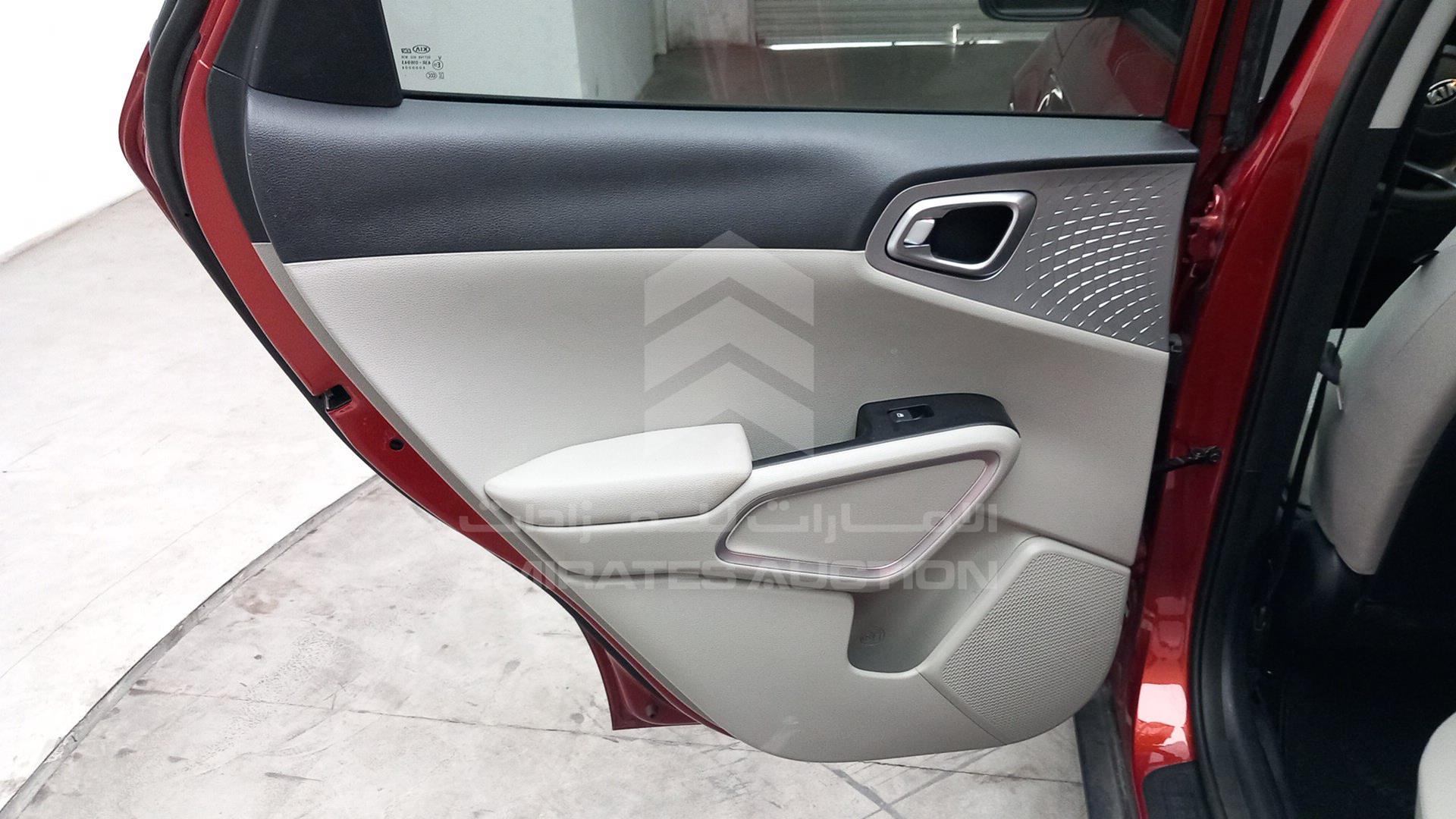 2021 KIA SOUL VIN: KNDJ23AU8M7786760