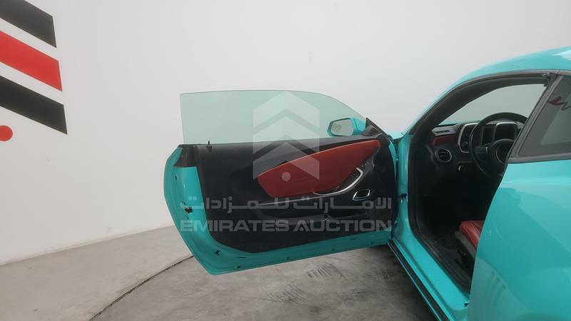 2G1FB1EV4A9210812 Auction: EmiratesAuction Lot: 405395 2G1FB1EV4A9210812 Chevrolet Camaro 2010 BLUE Photo 16