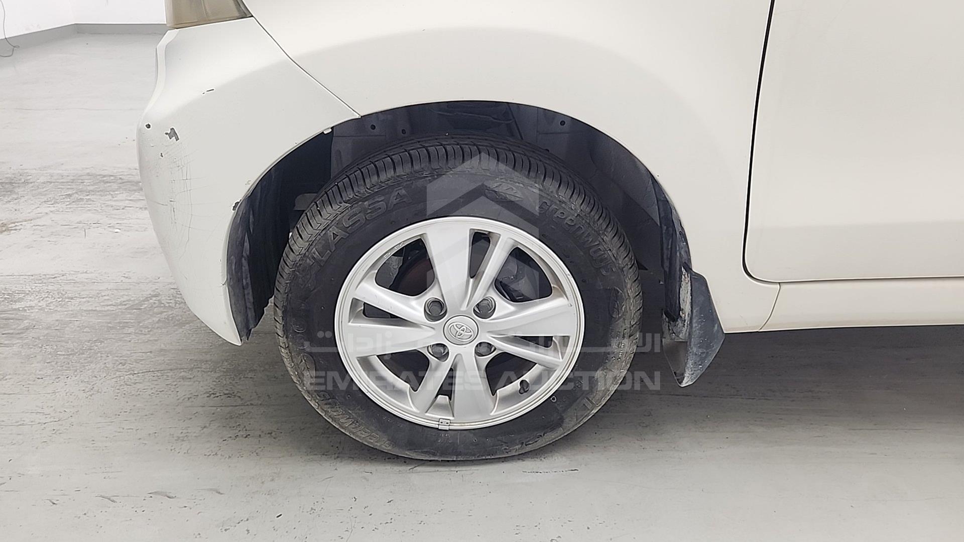 2015 TOYOTA AVANZA VIN: MHKMC13F0FK018371