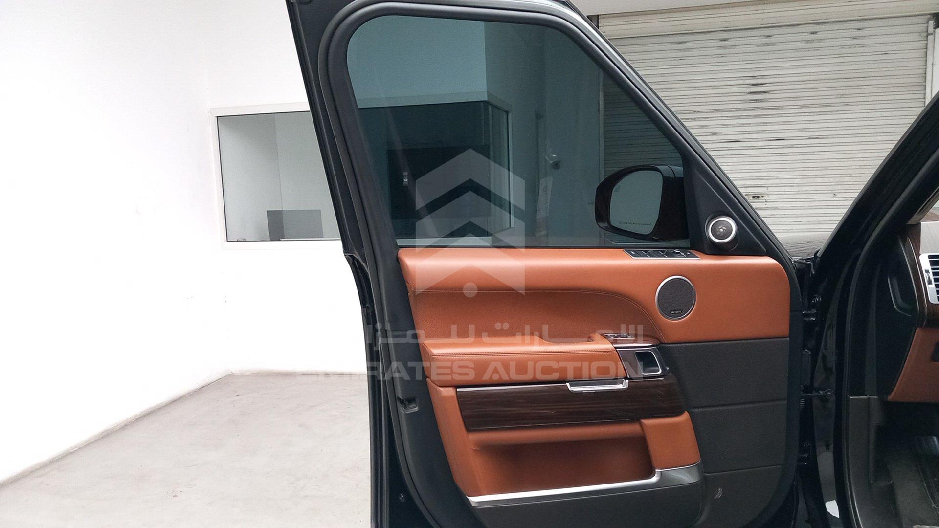 2016 RANGE ROVER VOGUE VIN: SALGA3EF8GA259620