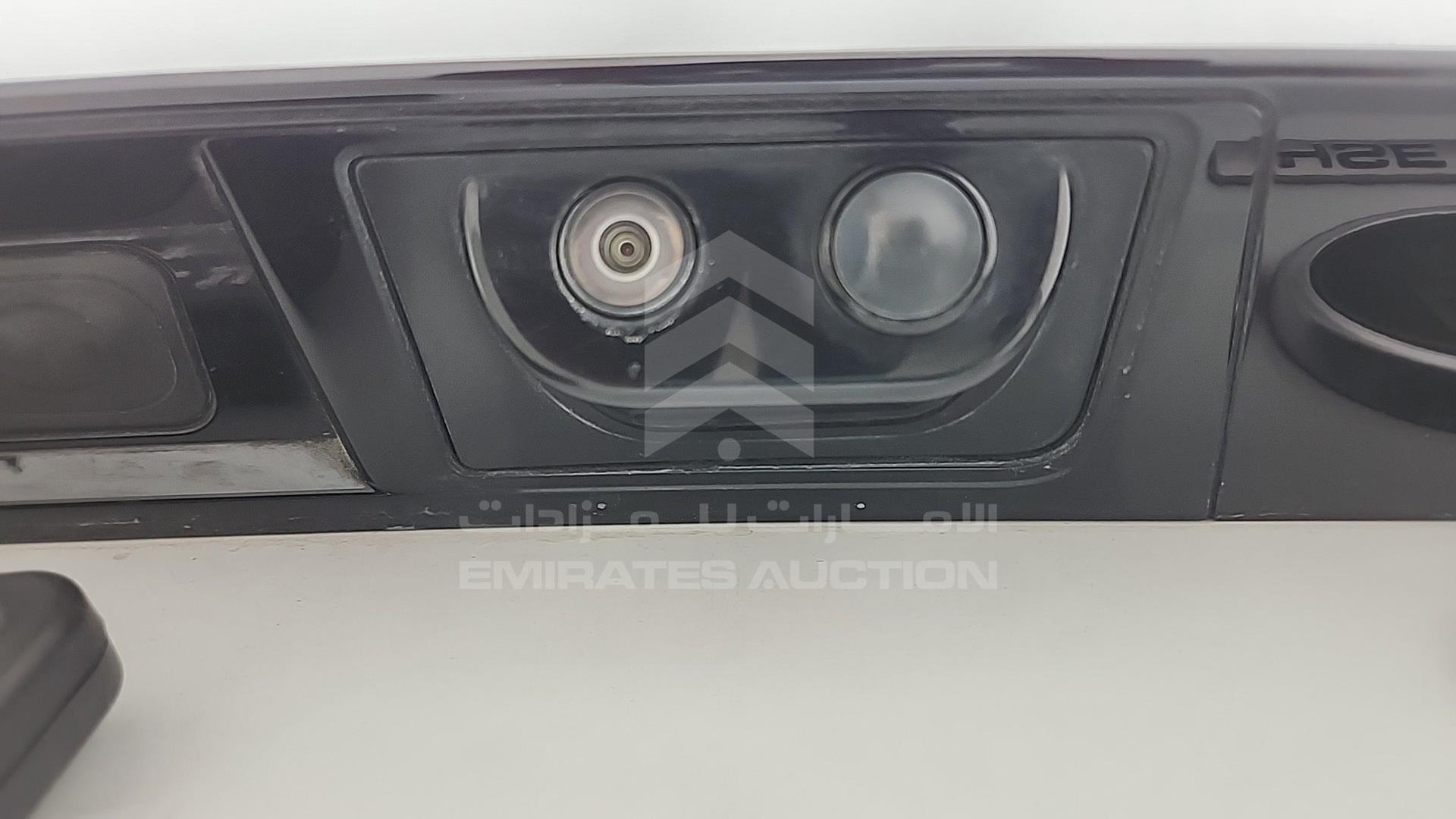 2017 LAND ROVER DISCOVERY VIN: SALRA2BV6HA002276