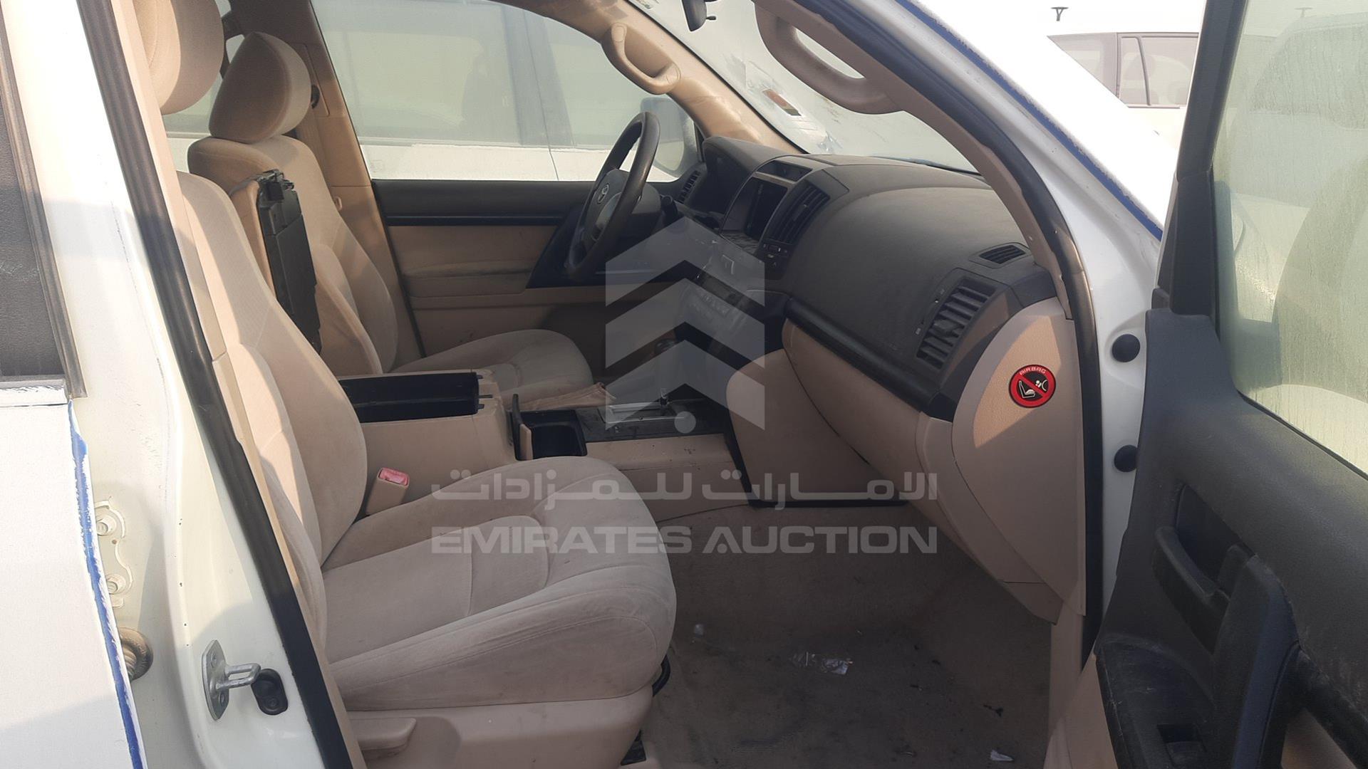 2013 TOYOTA LAND CRUISER VIN: JTMDU09J9D5065732