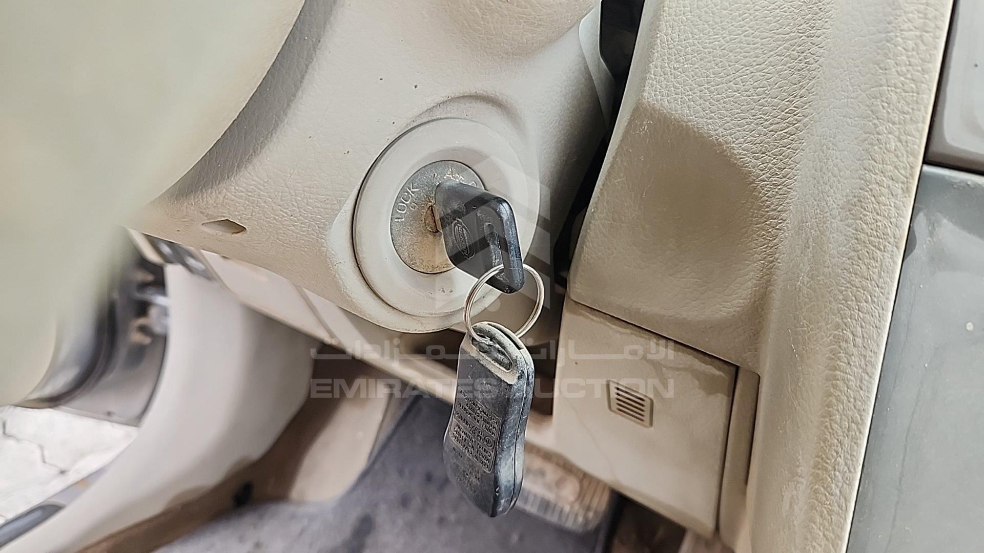 2008 NISSAN TIIDA VIN: JN1CC11C98T019355
