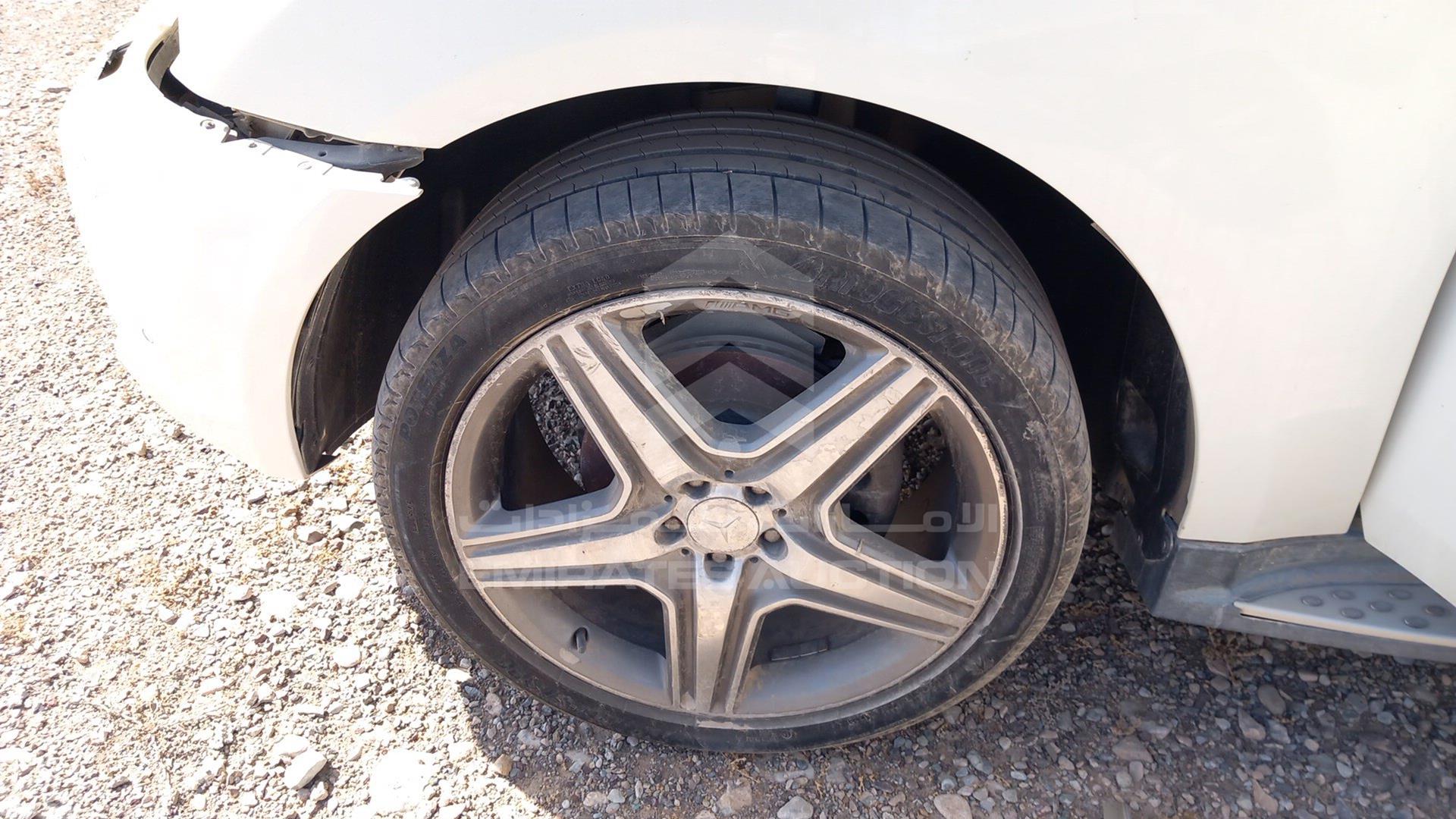 2011 MERCEDES ML350 VIN: WDCBB8GB9BA627537