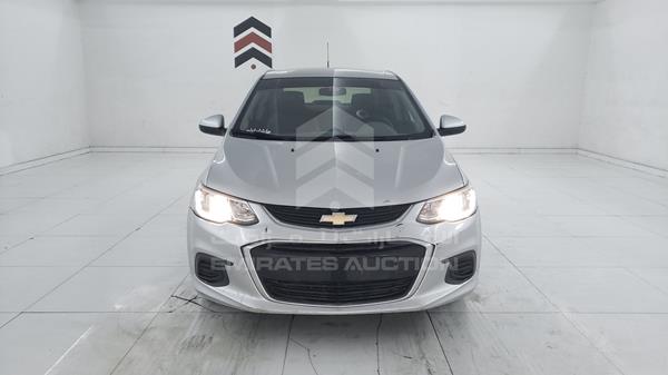 2018 KL1JD5CE2JB003069 main image