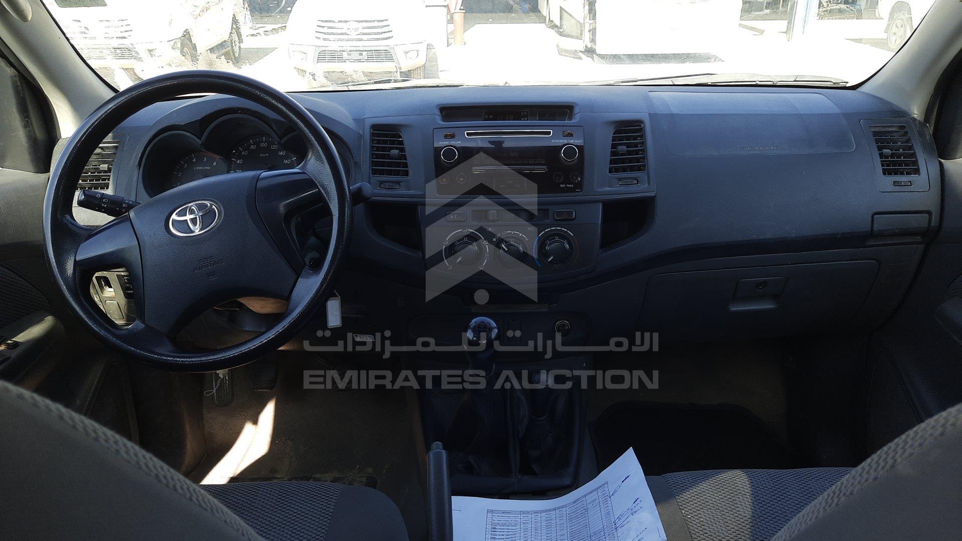 MR0FR22G8F0794777 - 2015 Toyota Hilux - #378999