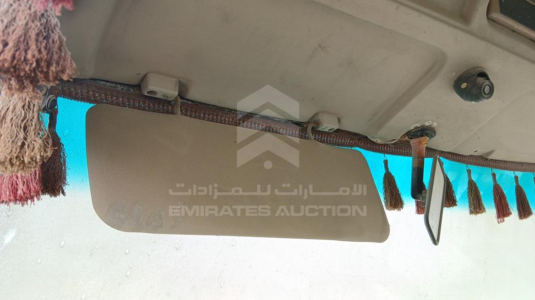 2009 Mitsubishi Rosa — Sun Roof View — Photo 15