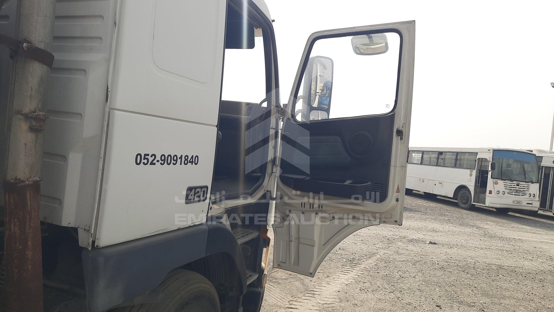 2000 VOLVO FH 12 VIN: YV2A4DAC6YA505769