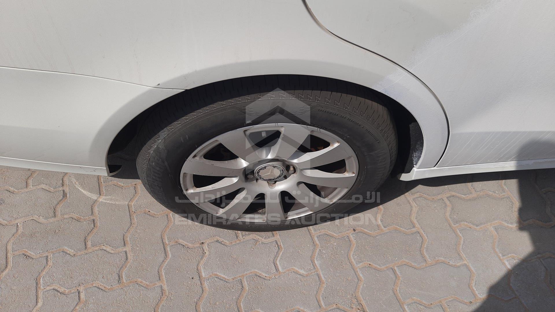 0 MERCEDES --- VIN: WDDHF5EB5AA242910