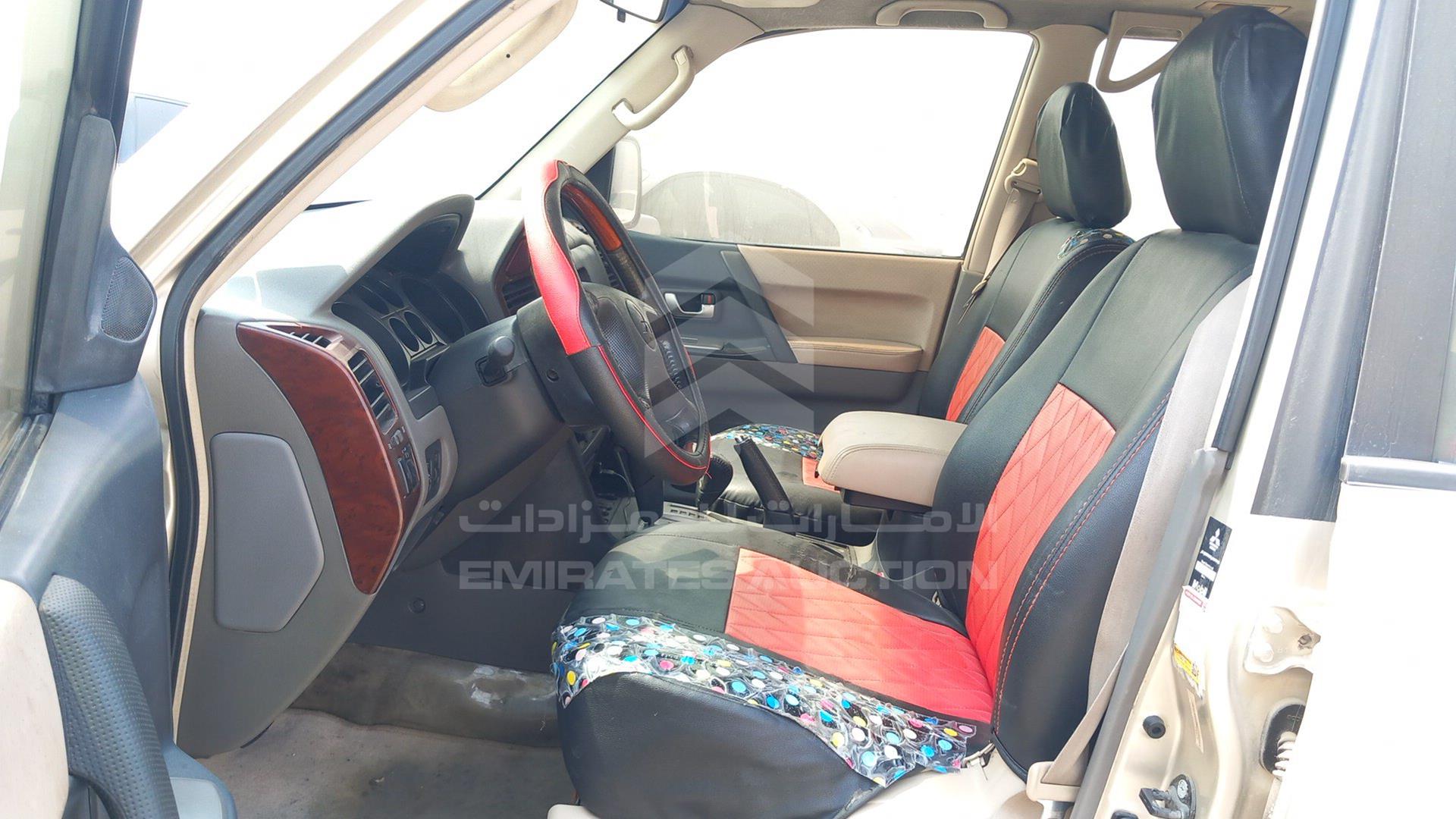 2006 MITSUBISHI PAJERO VIN: JMYLRV73W6J703225