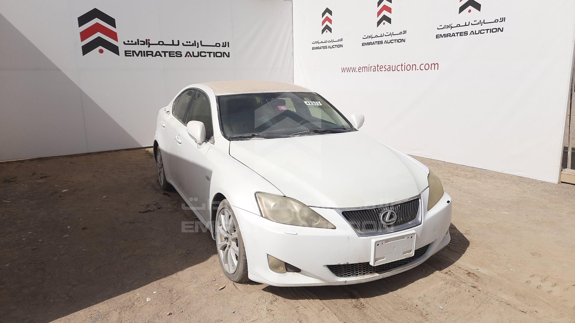 2008 LEXUS IS300 VIN: JTHBG262X82009697