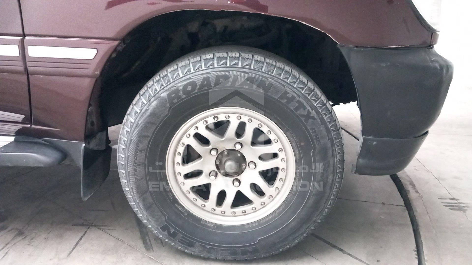 2002 TOYOTA LAND CRUISER VIN: JTEHJ09J225041002