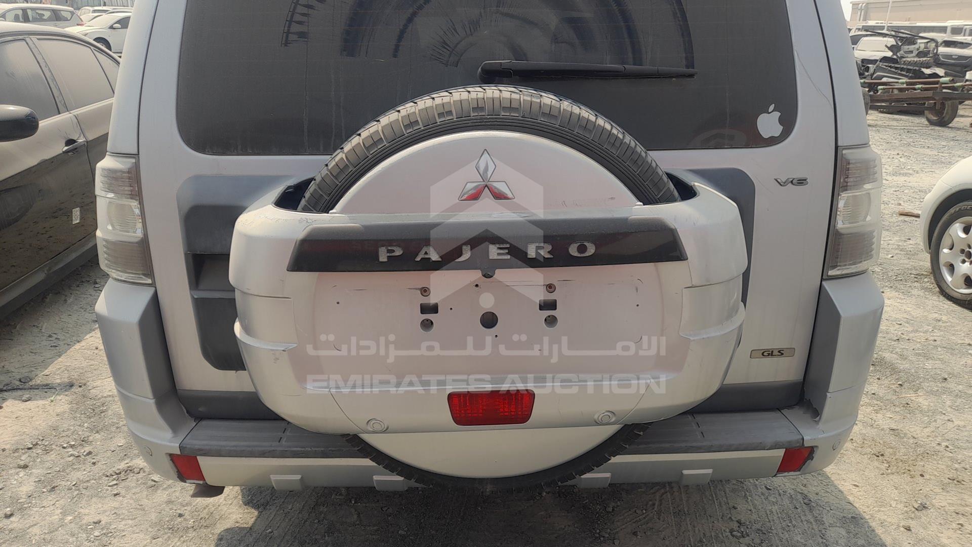 2008 MITSUBISHI PAJERO VIN: JMYLRV93W8J723952
