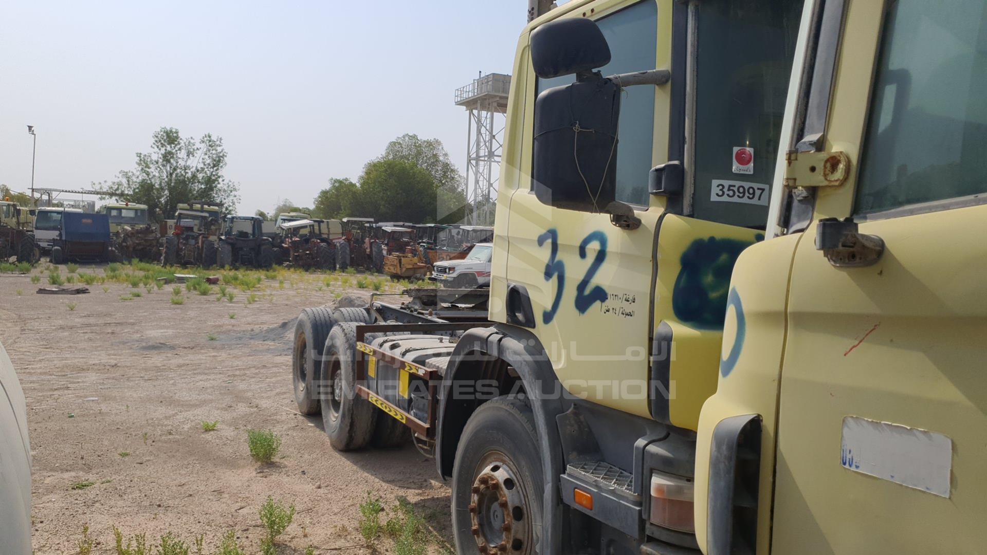 2004 SCANIA --- VIN: XLEP6X40044504257