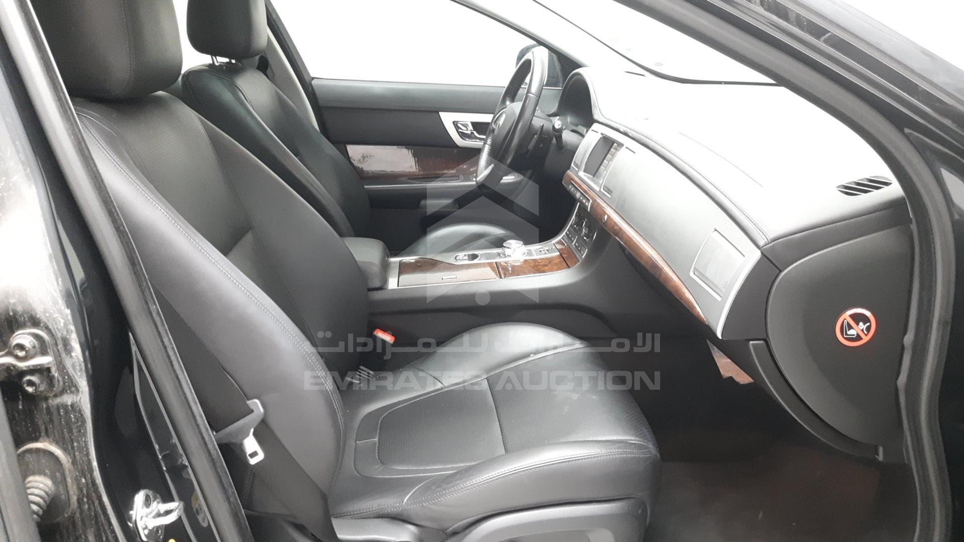 2012 JAGUAR XF VIN: SAJAA06F8CLS37272