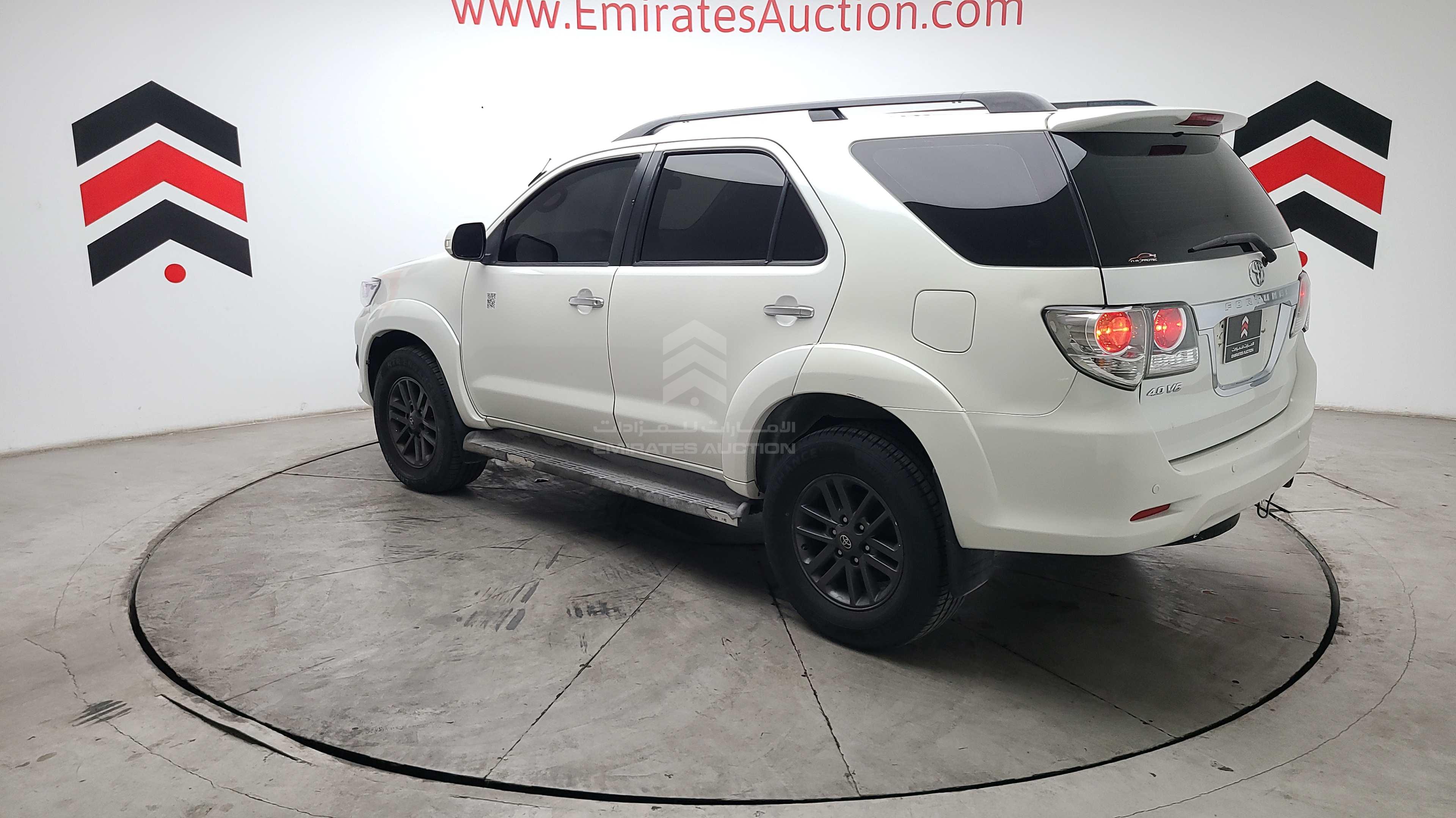 MHFYU59G9F7040120 - 2015 Toyota Fortuner - #460919