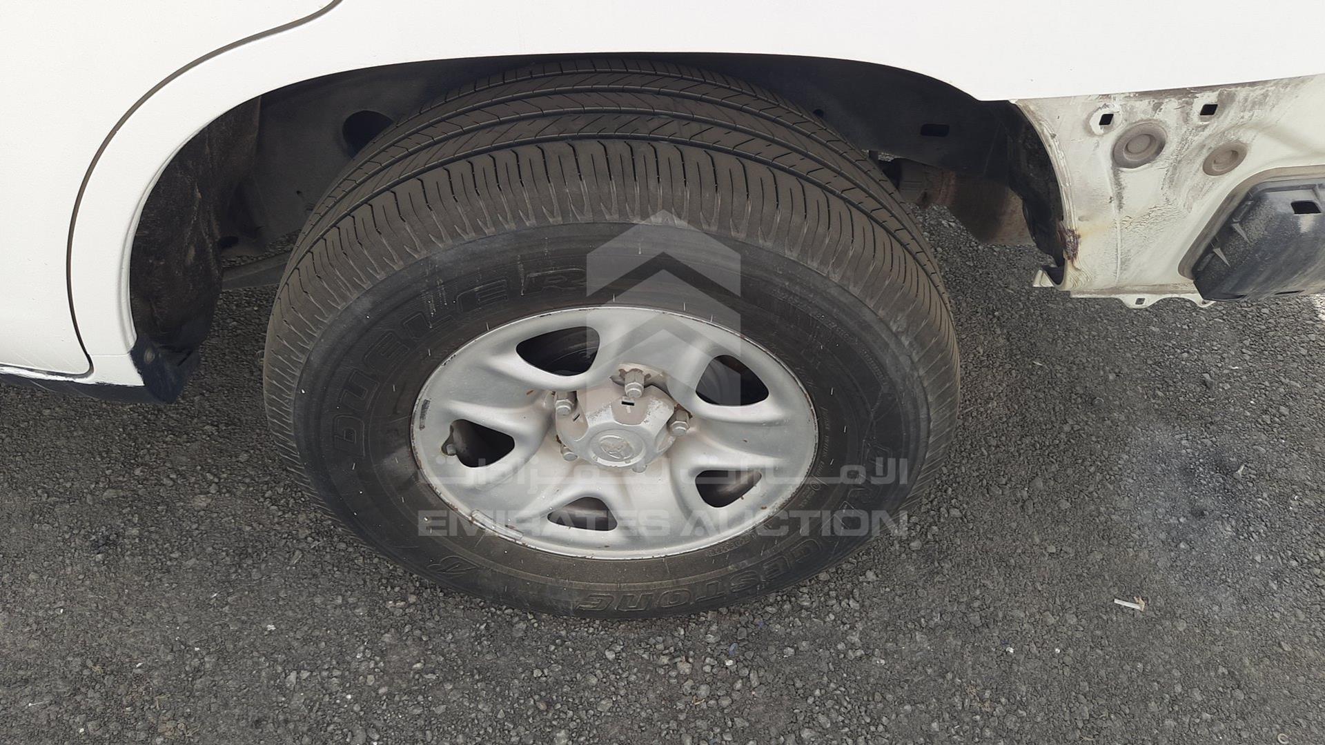 2011 TOYOTA LAND CRUISER VIN: JTMDU09J0B4035070