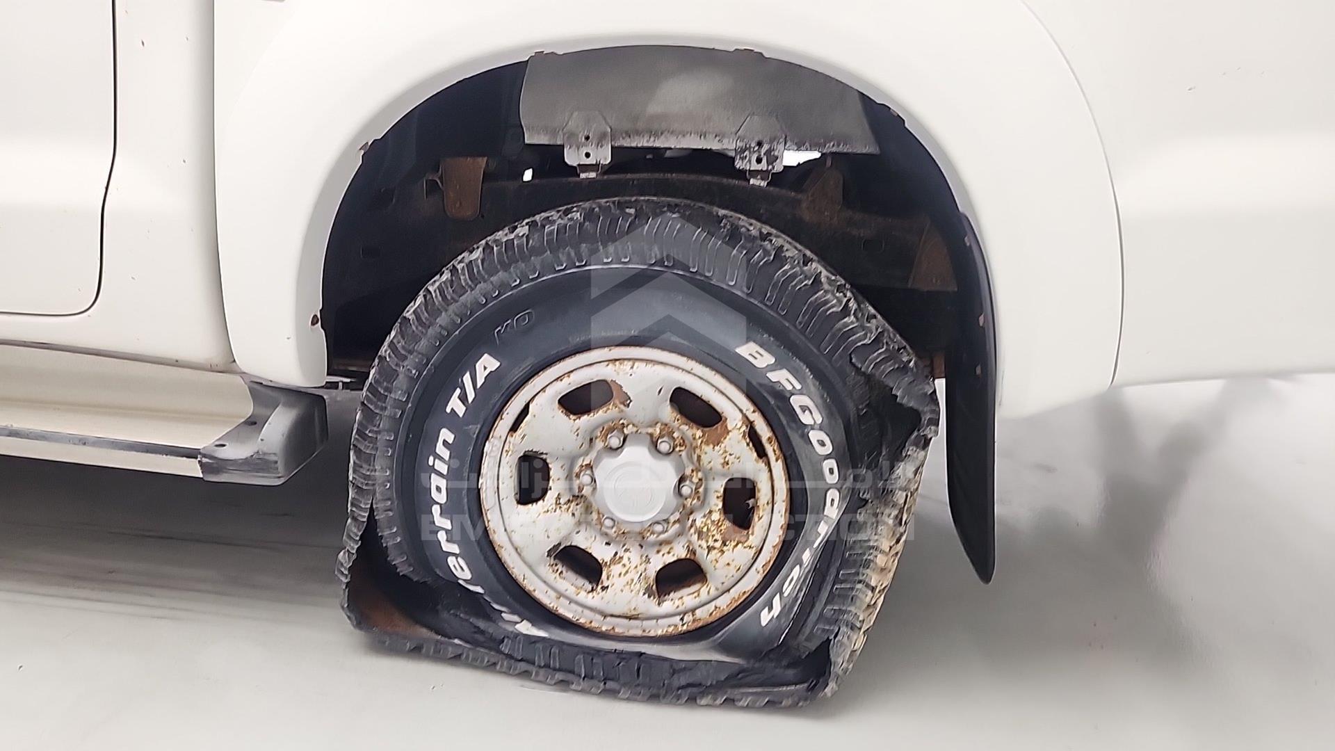 2007 TOYOTA HILUX VIN: MR0FX22G771006167