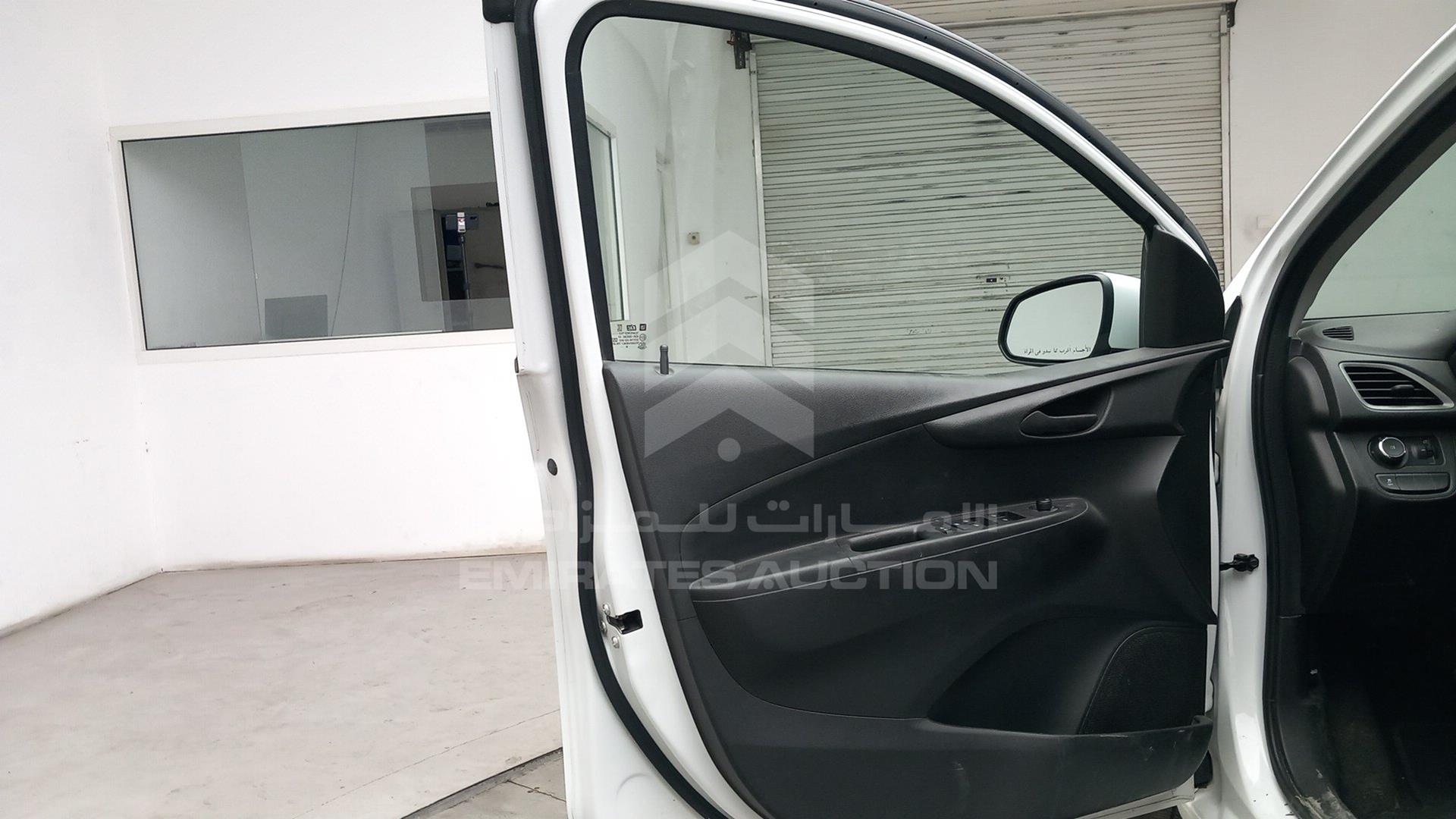 2020 CHEVROLET SPARK VIN: KL1CD6CA1LC431143