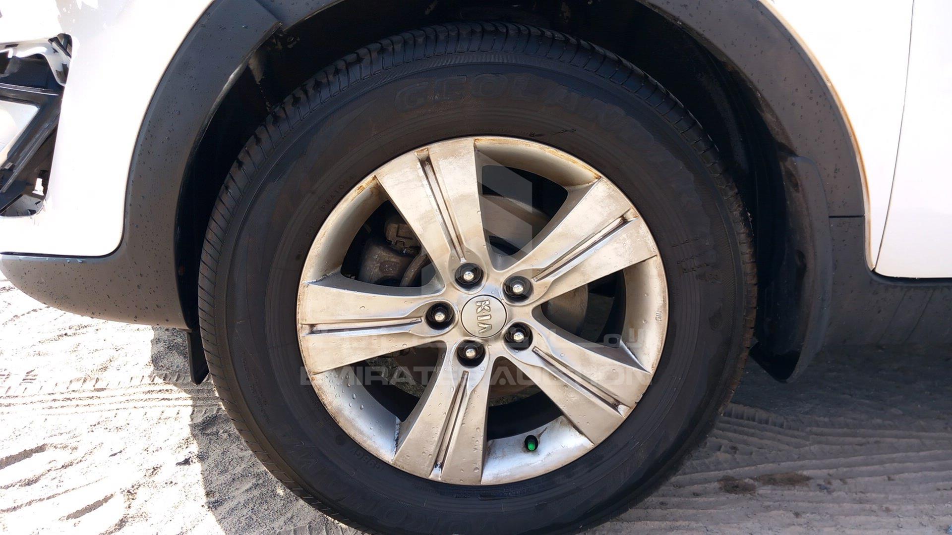 2014 KIA SPORTAGE VIN: KNAPB8128E7485491