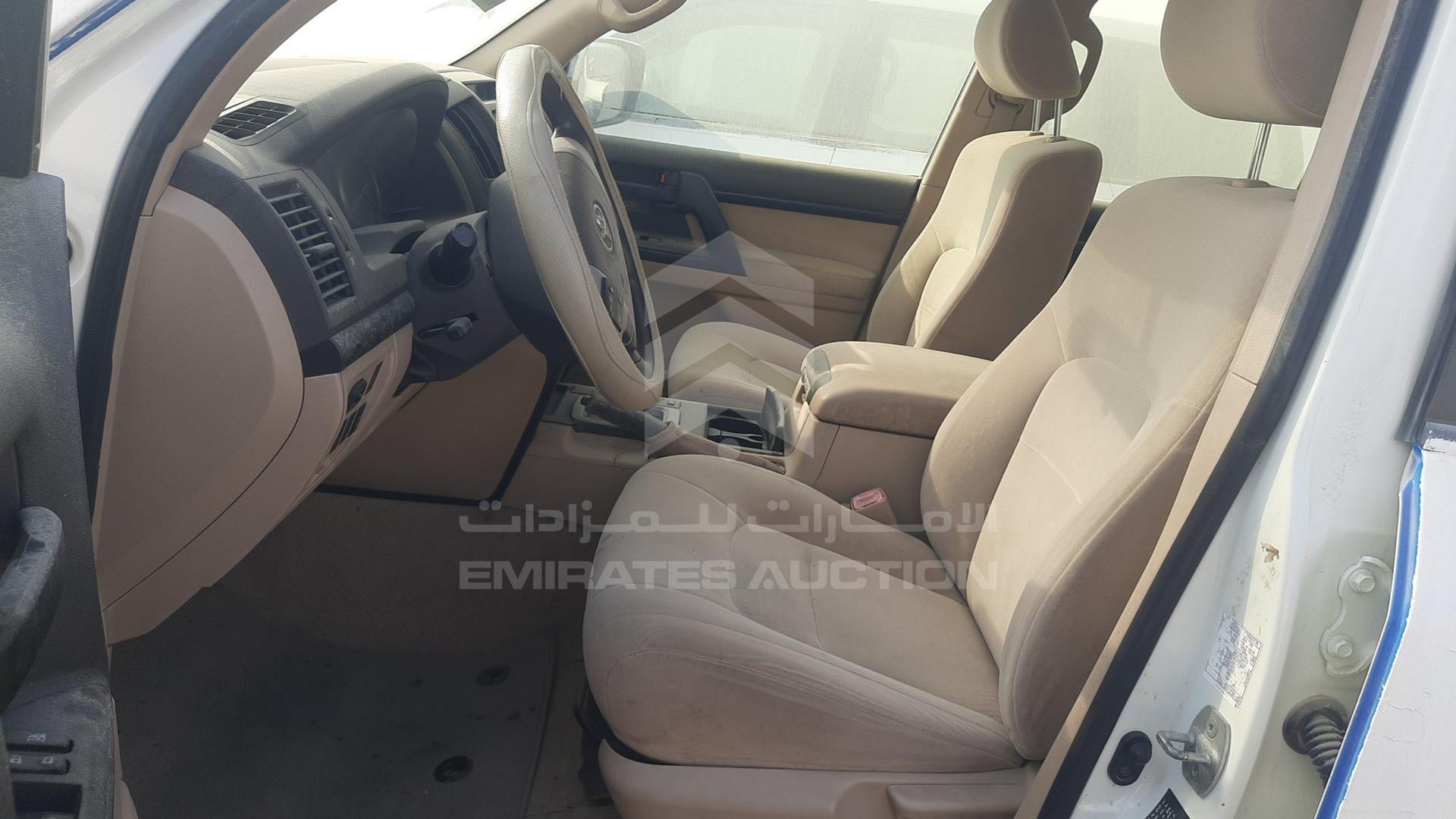 2013 TOYOTA LAND CRUISER VIN: JTMDU09JXD5065724