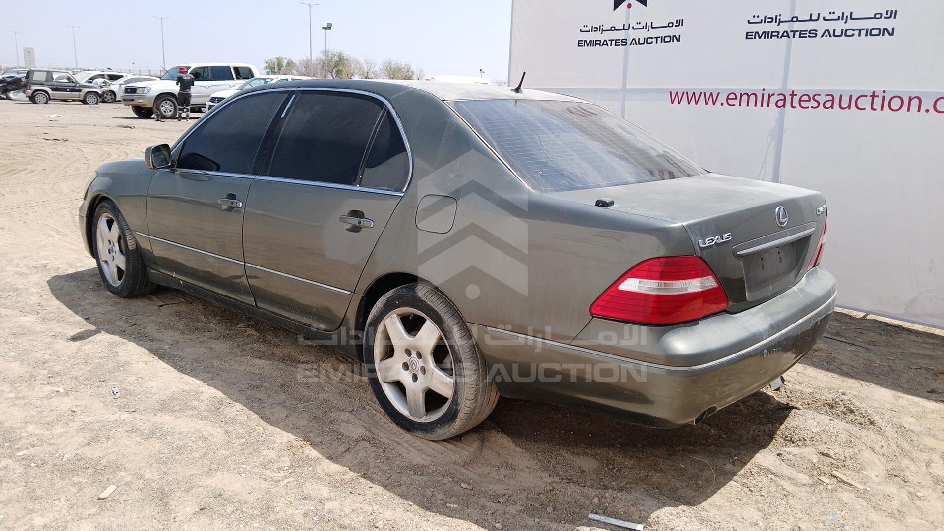 2005 LEXUS LS 430 VIN: JTHBN36F755018608