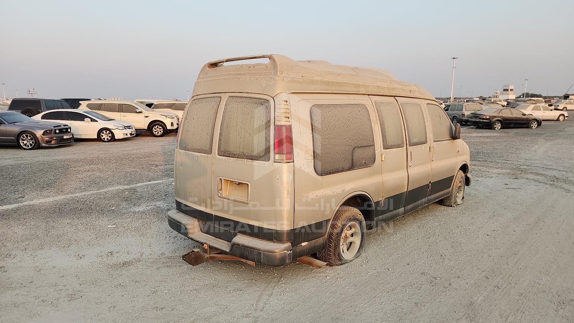 1998 CHEVROLET EXPRESS VIN: 1GCEG15M1W1073674
