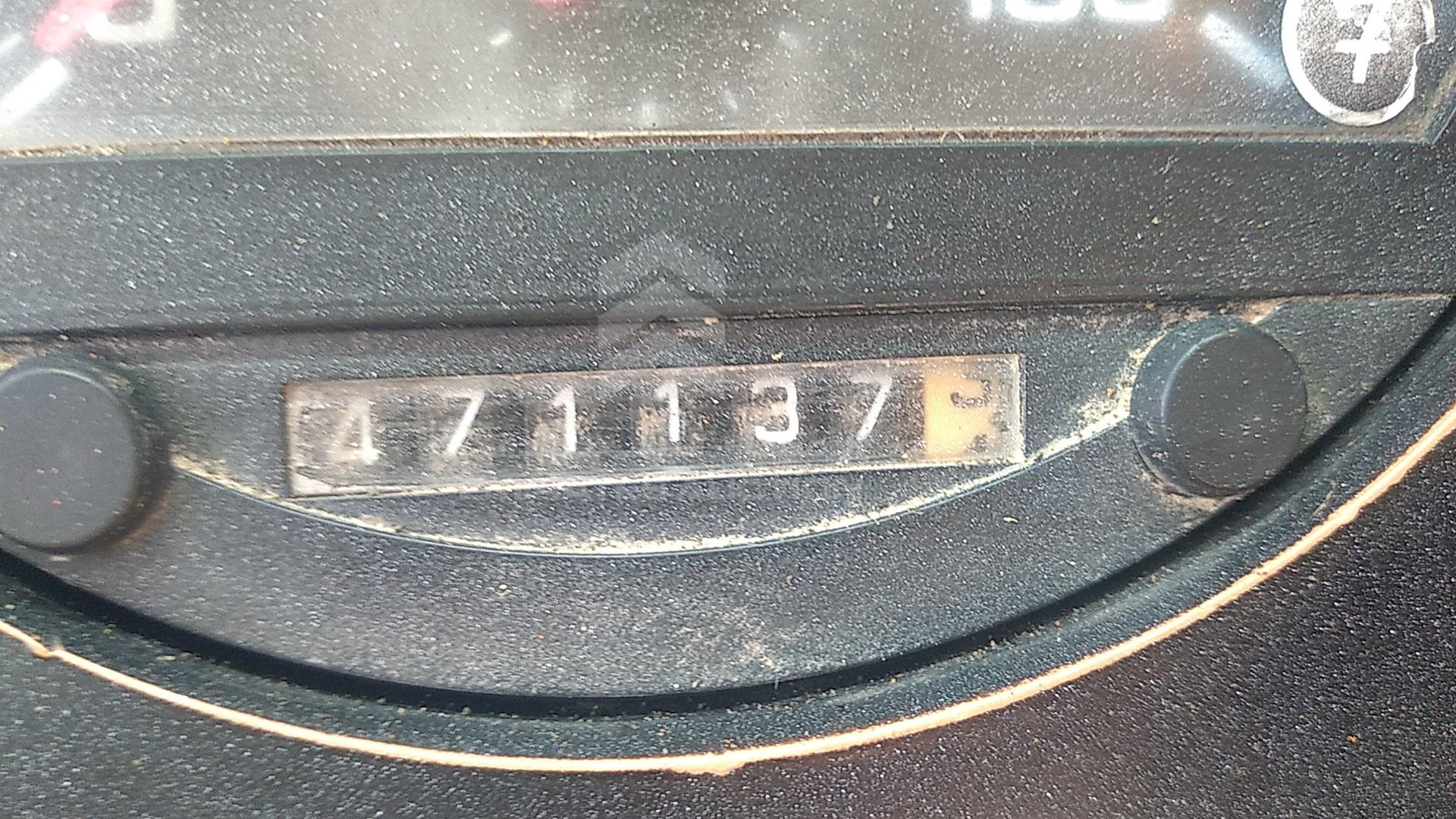 2000 HYUNDAI --- VIN: KMFDA19CPYC005650