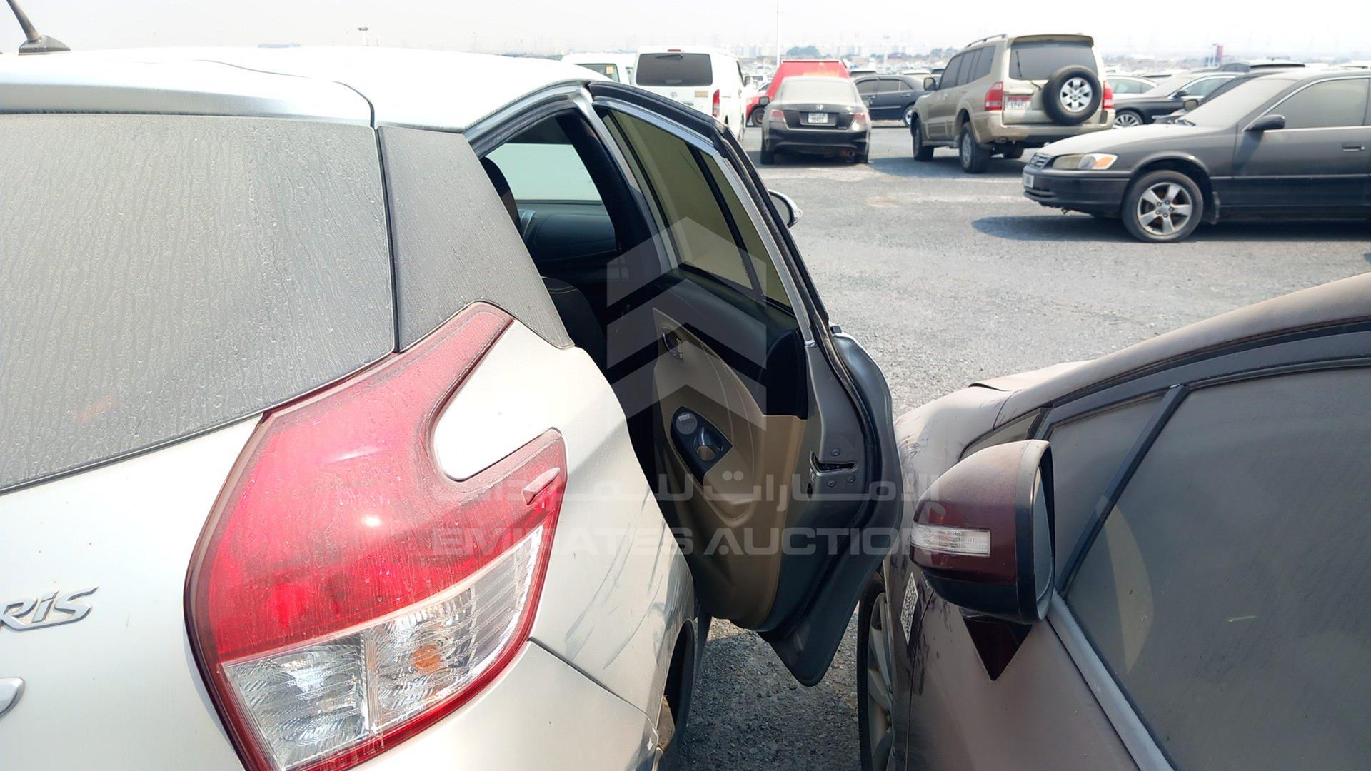 2015 TOYOTA YARIS VIN: MR2KT9F31F1127065