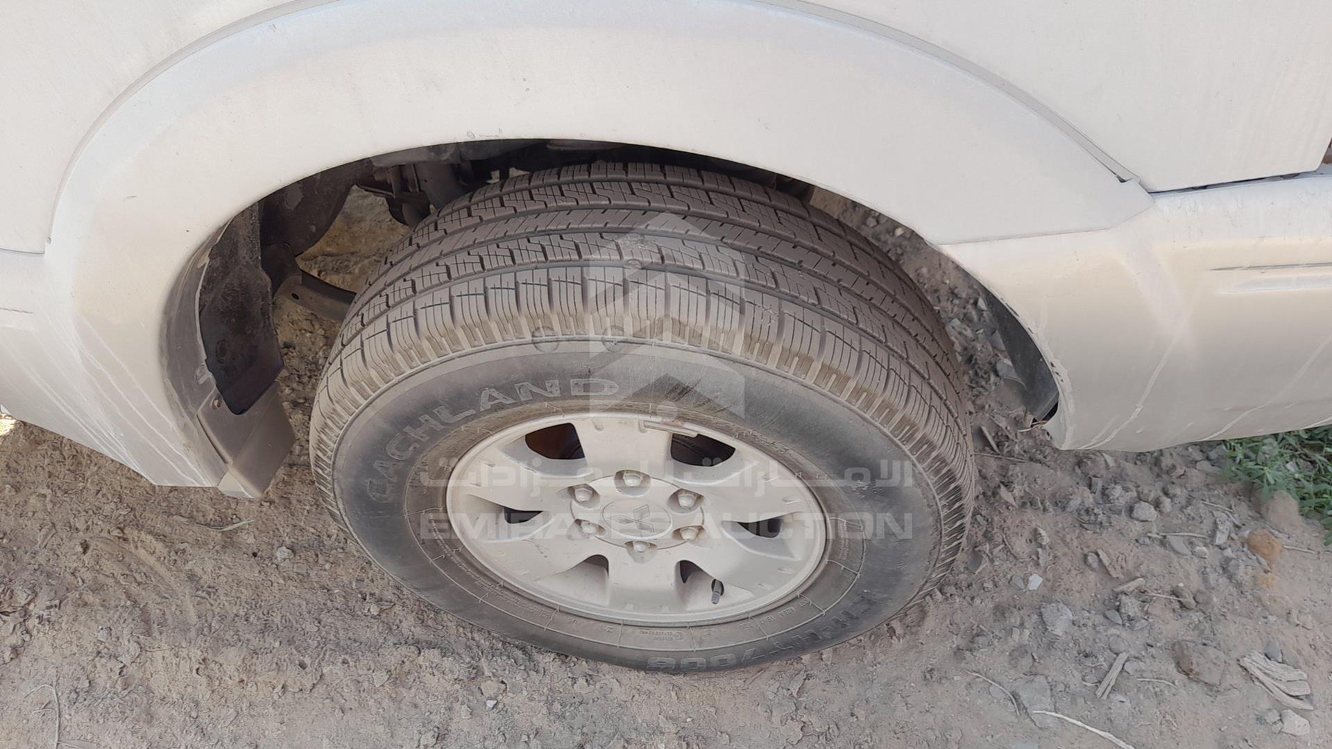 2005 MITSUBISHI PAJERO VIN: JMYMRV63W5J711085