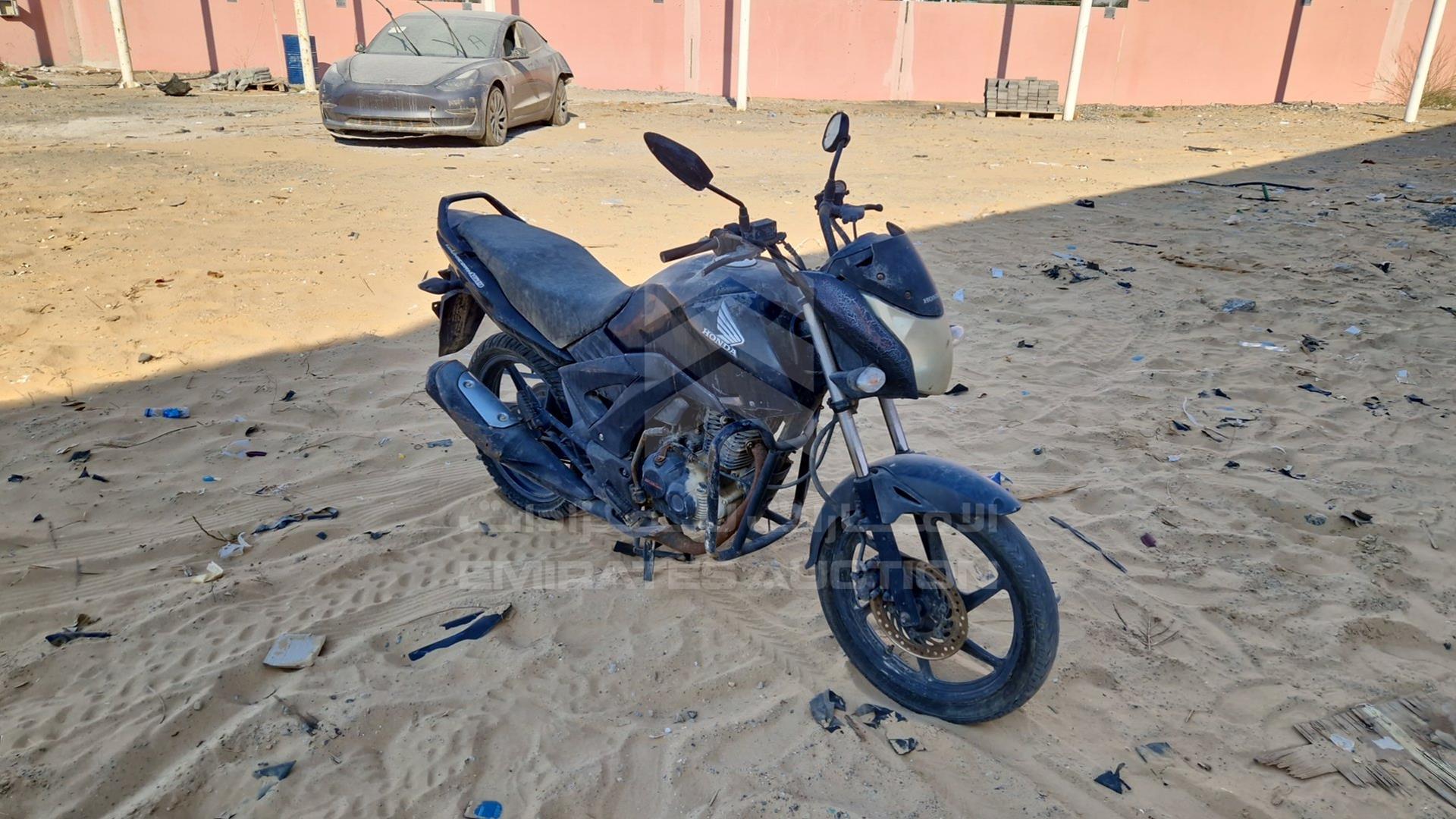 0 HONDA UNICORN VIN: ME4KC2039G8002674