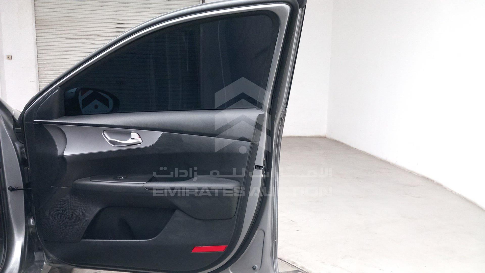 2023 KIA CERATO VIN: KNAF24160P5958371