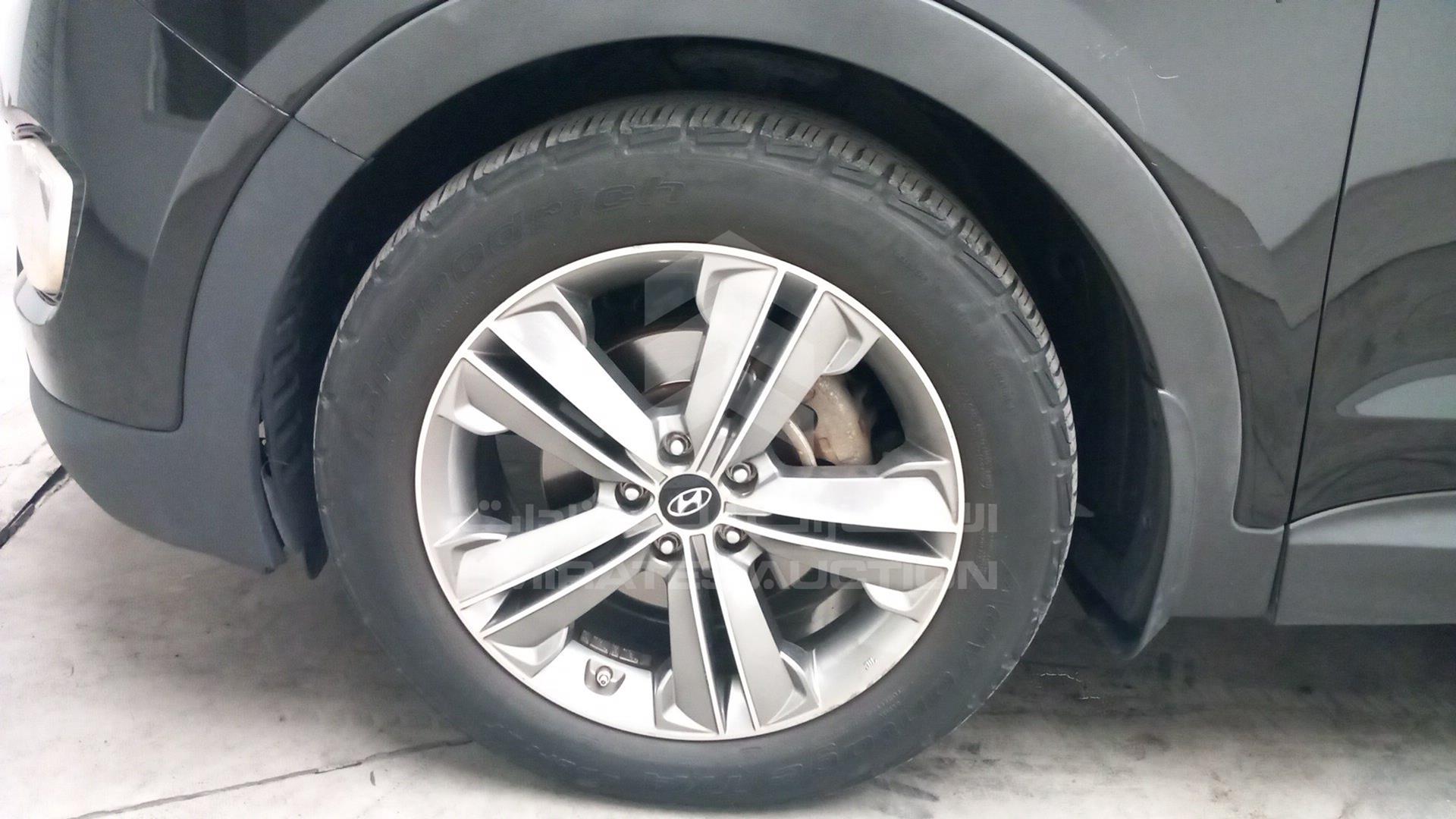 2015 HYUNDAI SANTA FE VIN: KM8SR4HFXFU097218