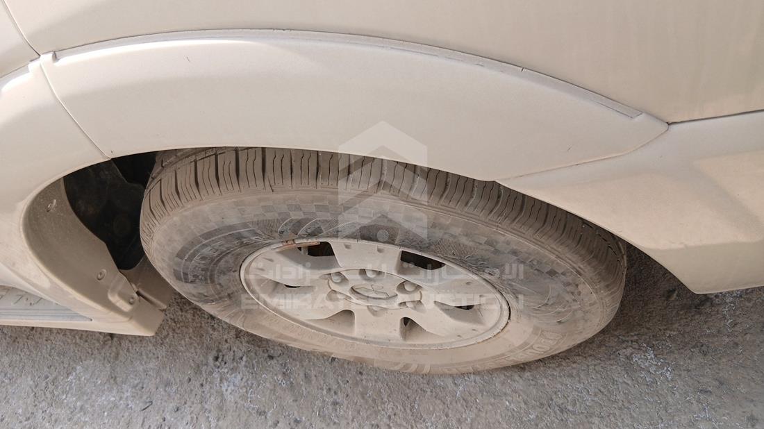 2004 Mitsubishi Pajero — Rear Left Tyre — Photo 13