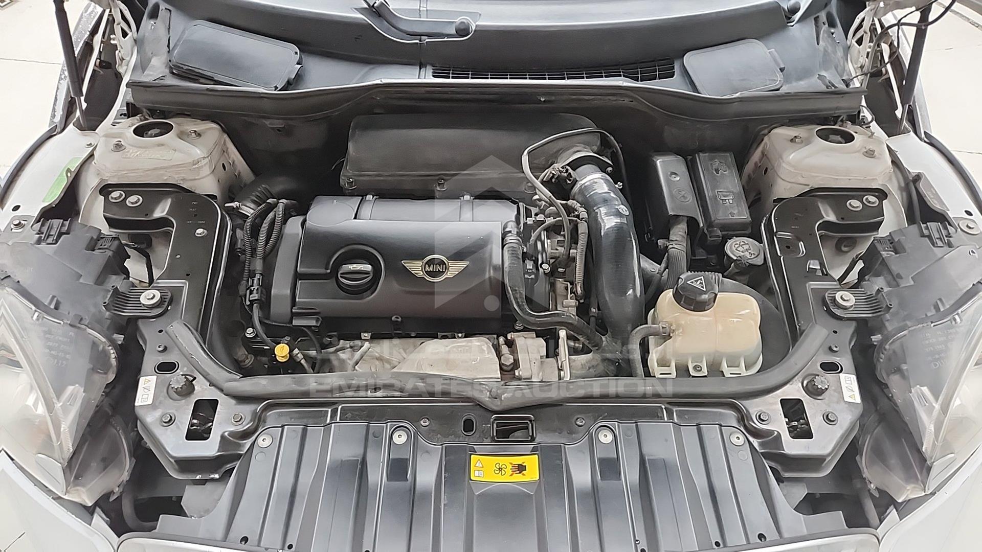 2013 MINI COOPER S VIN: WMWZC5100DWM83340