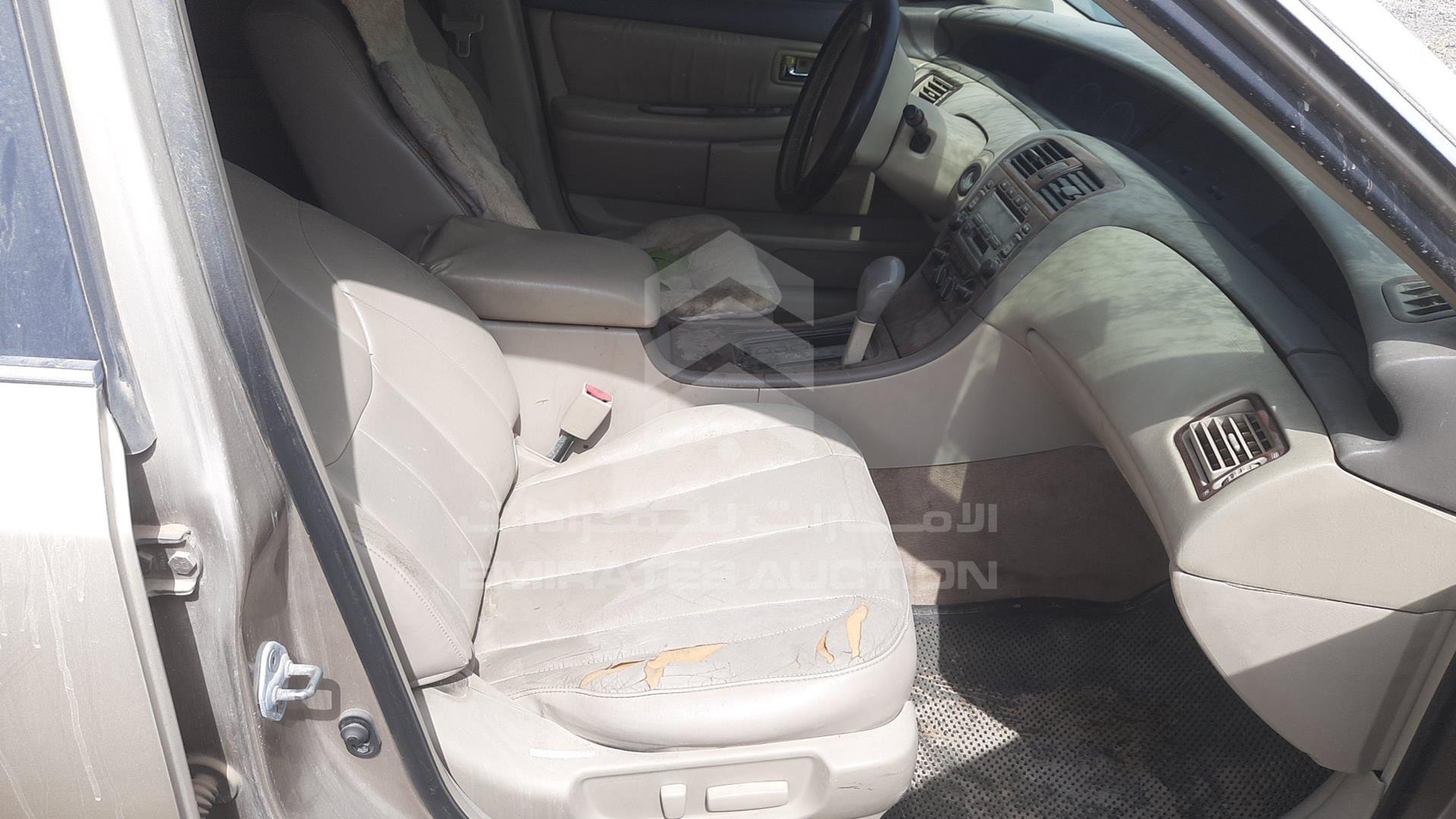 2001 TOYOTA AVALON VIN: 4T1BF28B51U157666