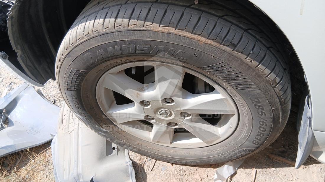 2009 Lexus LX 570 — Front Left Tyre — Photo 31