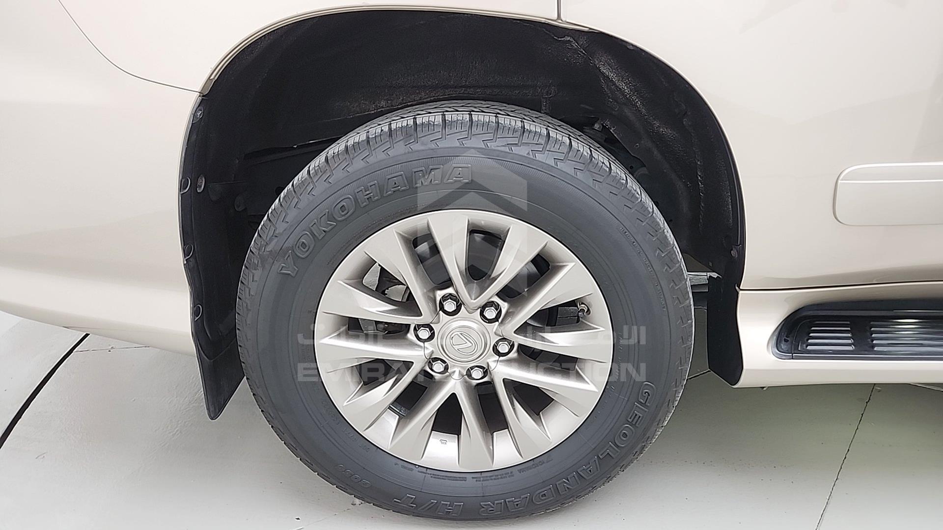 2015 LEXUS GX 460 VIN: JTJJM7FX3F5101726