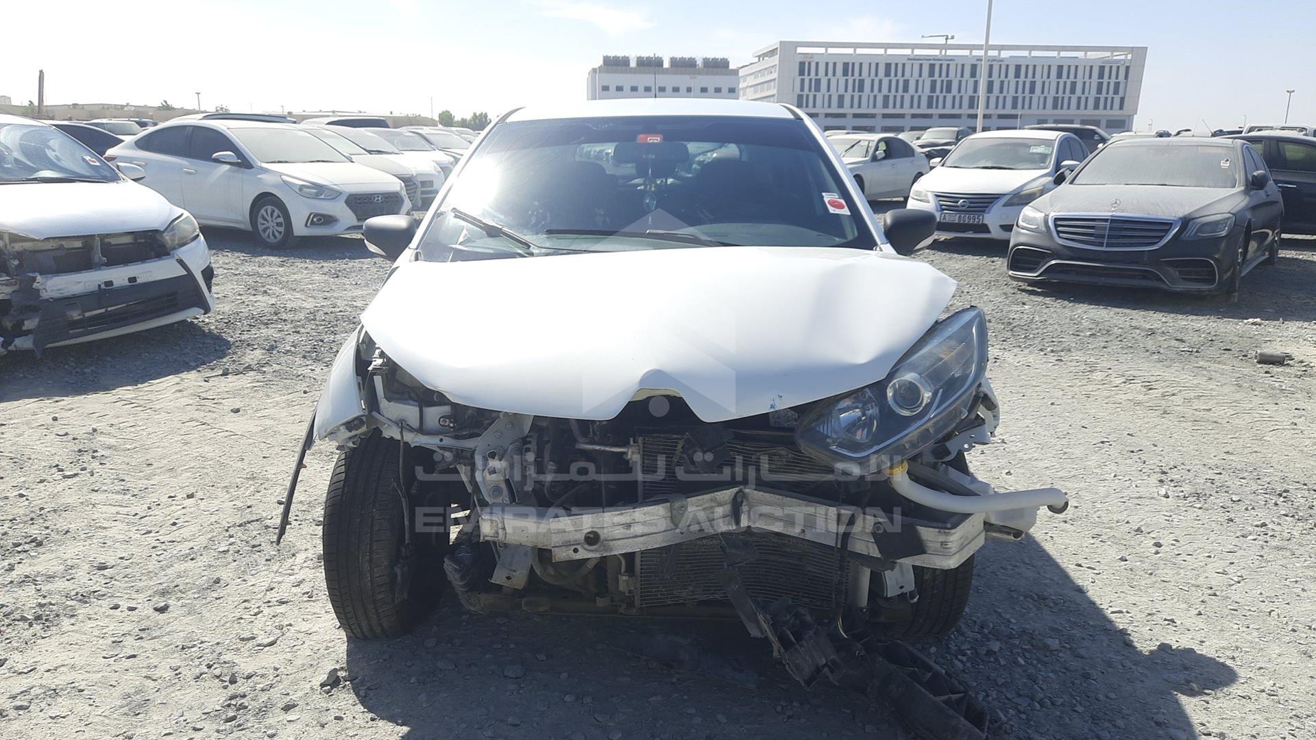 2019 RENAULT CAPTUR VIN: VF12RRJR1KW466020