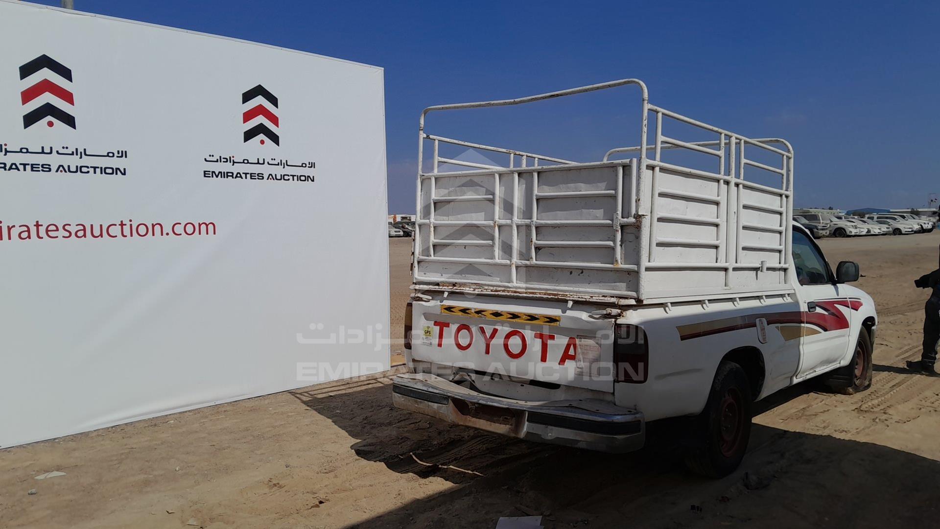 1999 TOYOTA HILUX VIN: JT4AG4262X0013352