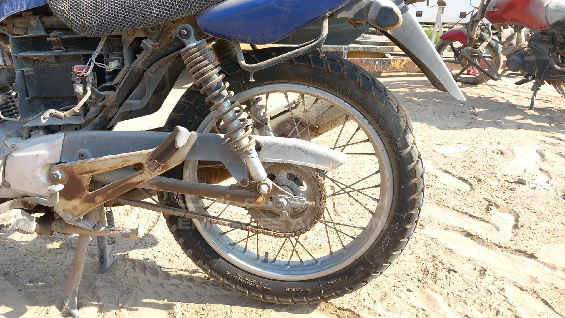 0 YAMAHA MOTORBIKE VIN: LBPKE129XD0126372