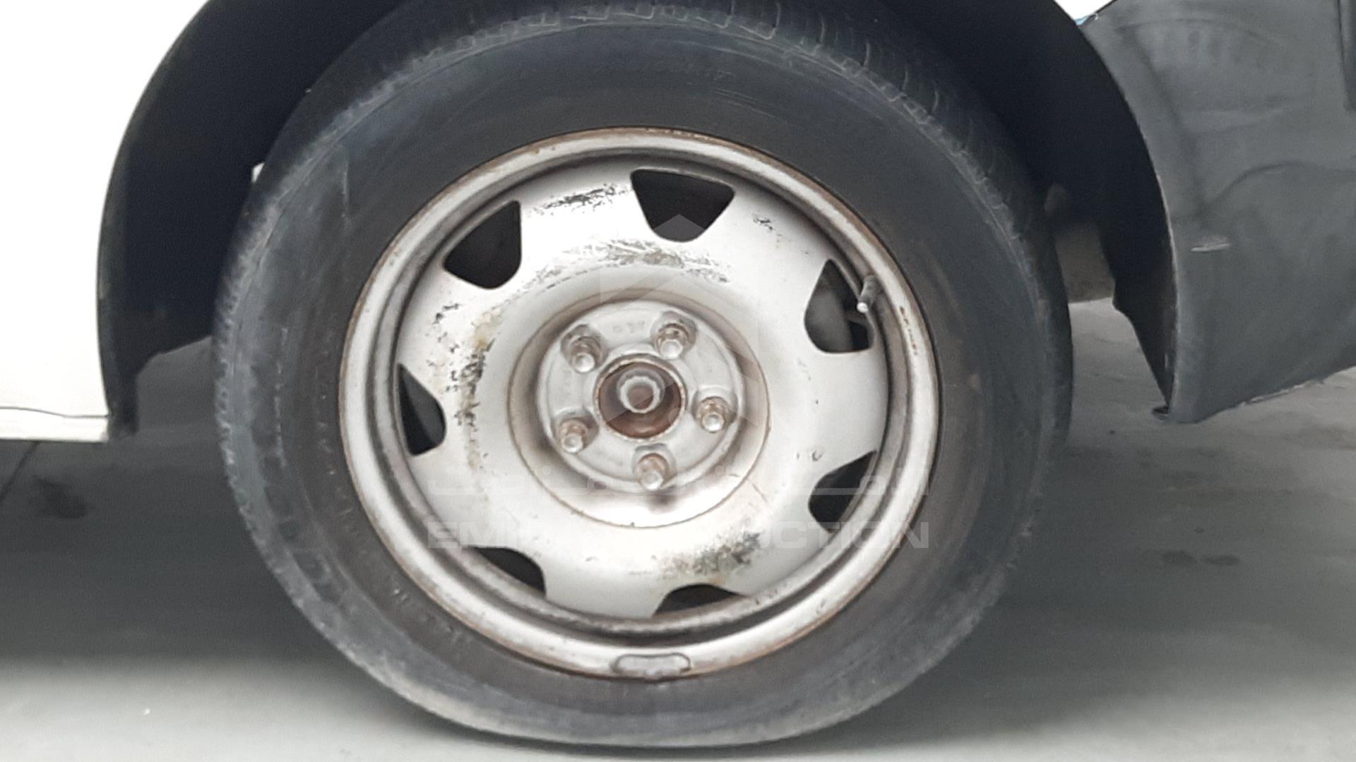 2015 VOLKSWAGEN --- VIN: WV1DBZSV4FH001001