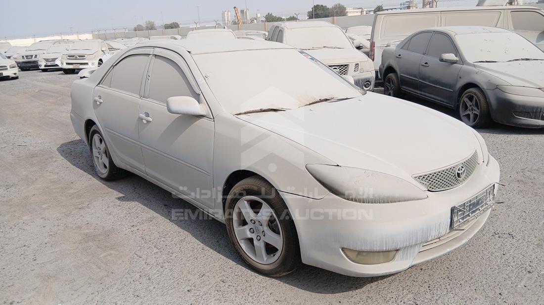 2005 Toyota Camry — Front Right Angle — Photo 9