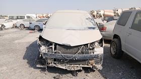 2008 Toyota Previa — Full Front View — Photo 1 — Thumbnail