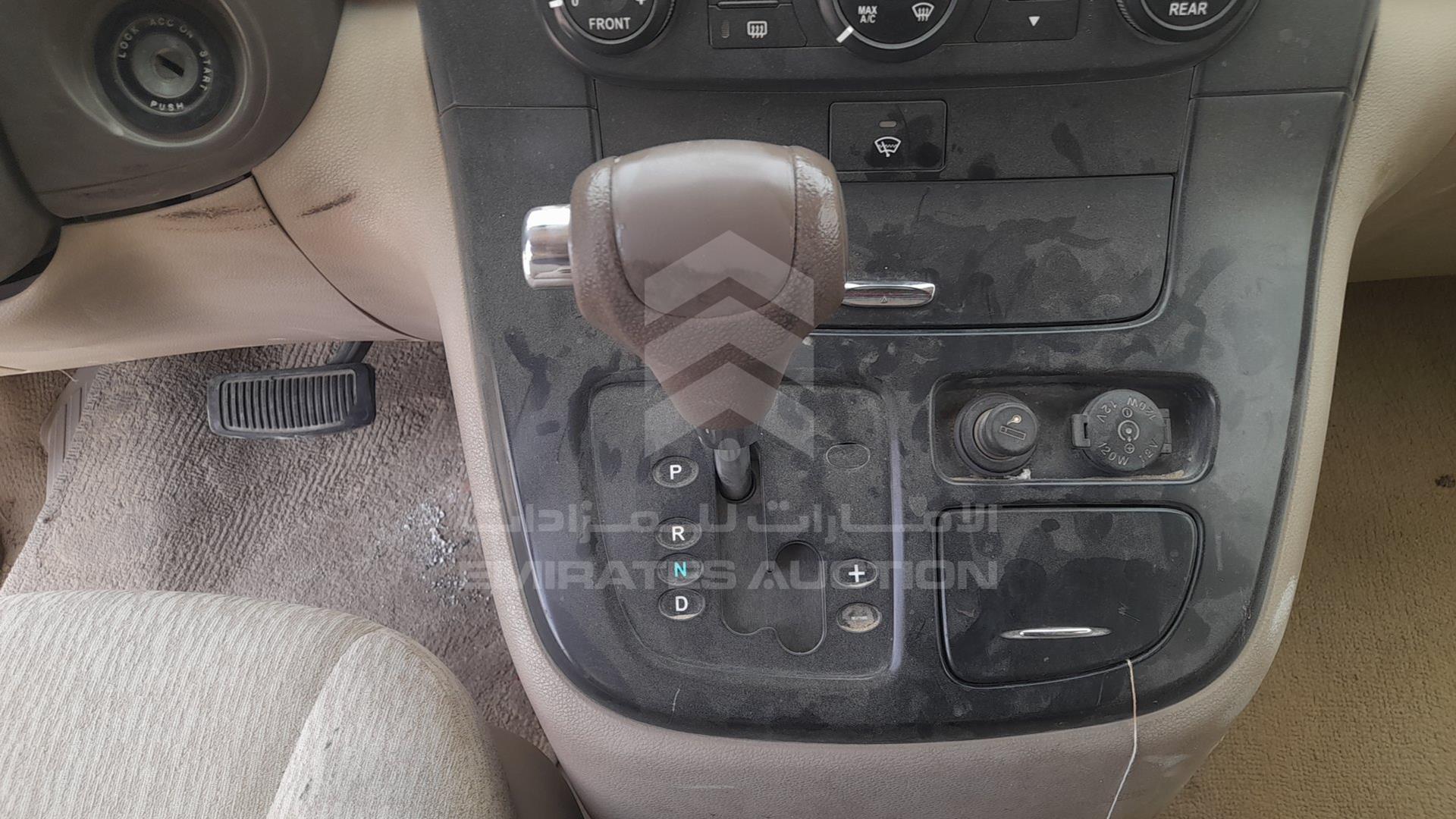 2006 KIA CARNIVAL VIN: KNAMB763566046559
