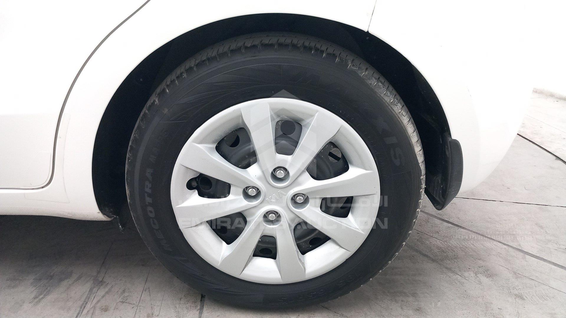 2014 KIA RIO VIN: KNADM5127E6854925