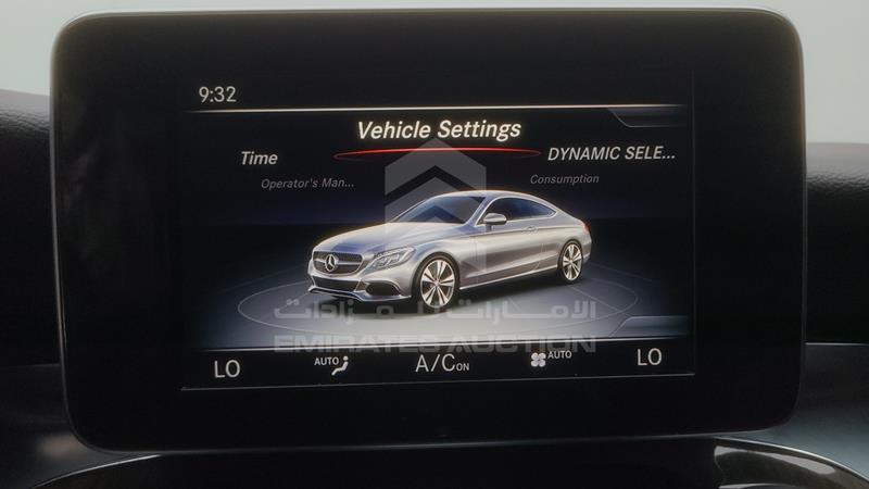 WDDWJ4JB4HF383700 Auction: EmiratesAuction Lot: 406062 WDDWJ4JB4HF383700 Mercedes C 300 2017 BLUE Photo 29