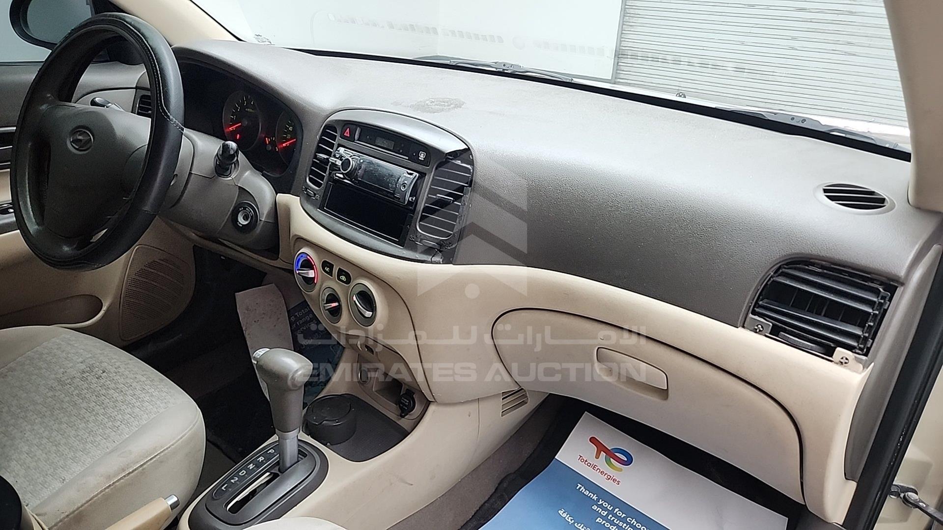 2008 HYUNDAI ACCENT VIN: KMHCM41A48U227529