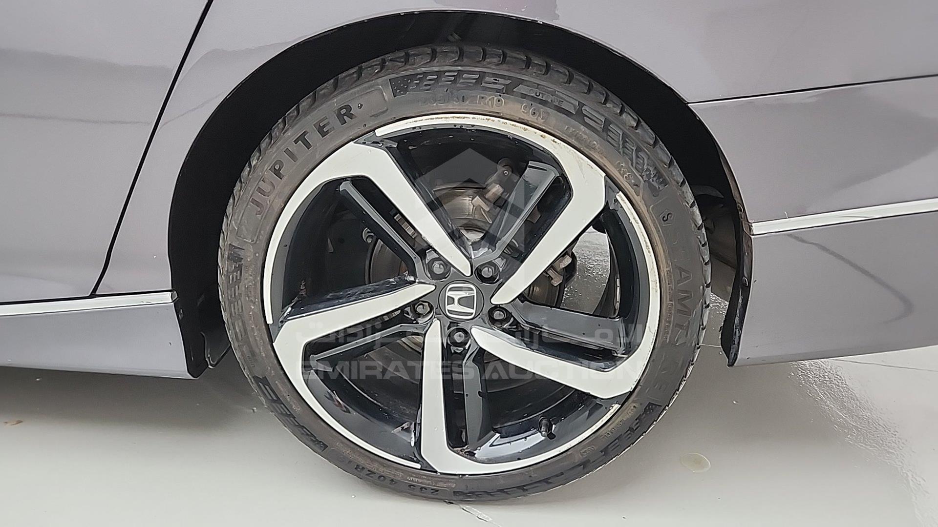 2018 HONDA ACCORD VIN: 1HGCV2630JA510635